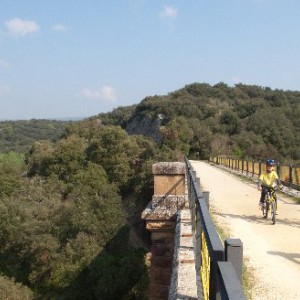 Vía verde Vasco Navarro - viaducto arquijas