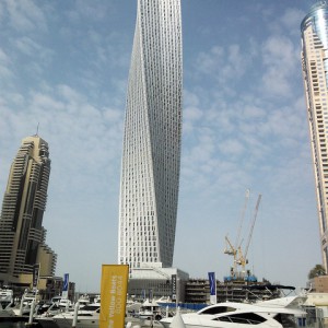 Cayan Tower en Dubai Marina