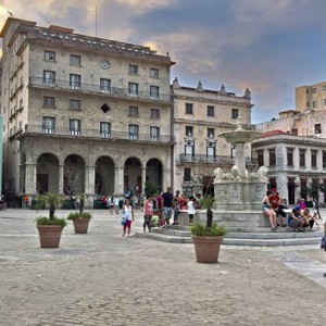 Plaza de San Francisco de Asís - La Habana