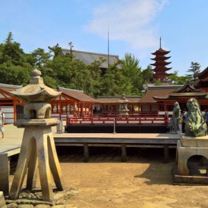 Miyajima - Itsukushima-jinja