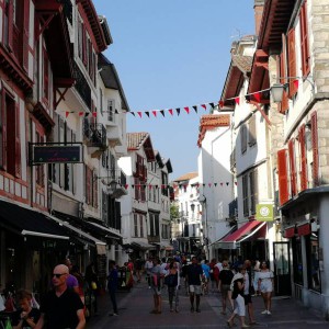 Rue Leon Gambetta de San Juan de Luz