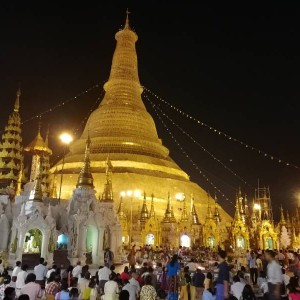 Yangon - Shwedagon Paya de noche