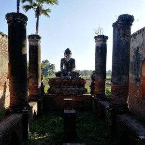 Inwa - Yadana Hsemee Pagoda Complex