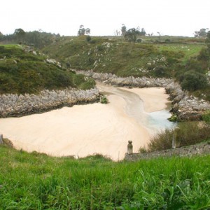 PLAYA DE GUADAMIA